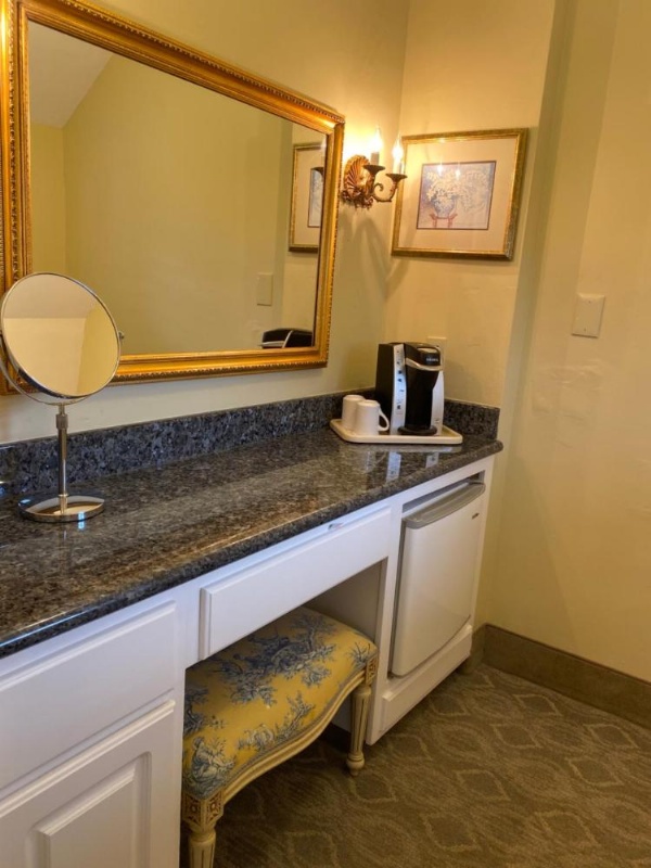 Normandy Inn image 11